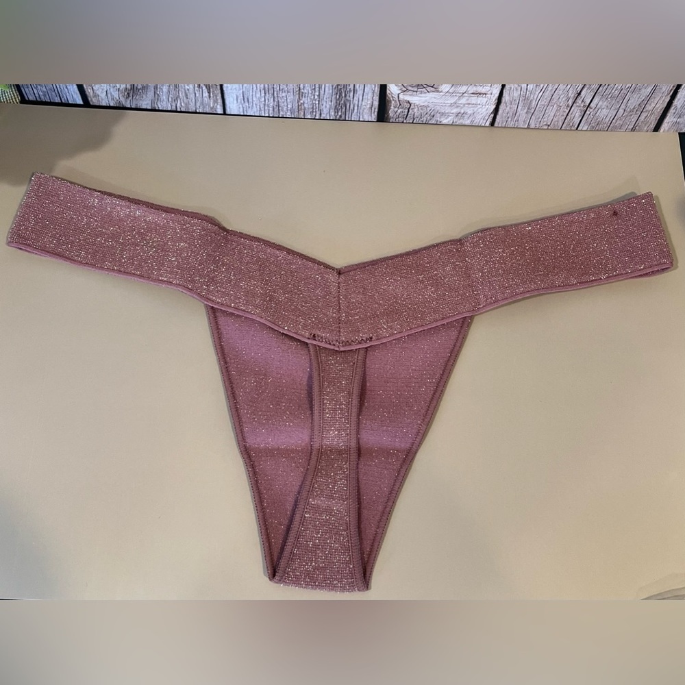 NEW 🌟 Victoria’s Secret PINK Mauve Glitter ✨ Gold THONGS Large L Available - Picture 3 of 6